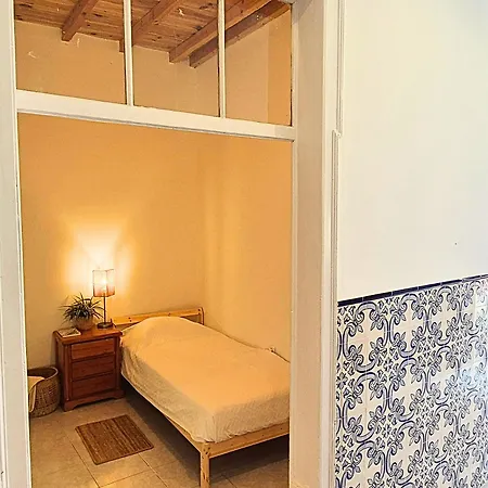 4-bedroom Townhouse With Terrace In Center Oldtown Lagos