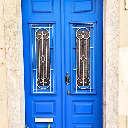 4-bedroom Townhouse With Terrace In Center Oldtown * Лагуш