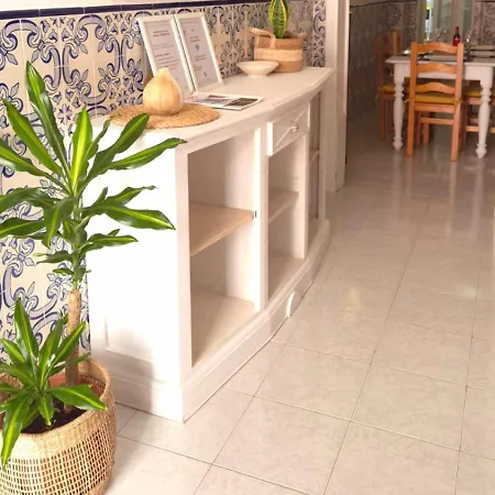 4-bedroom Townhouse With Terrace In Center Oldtown * Лагуш