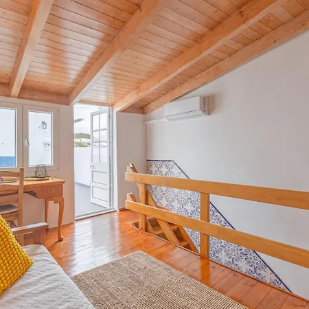 4-bedroom Townhouse With Terrace In Center Oldtown * Λάγος