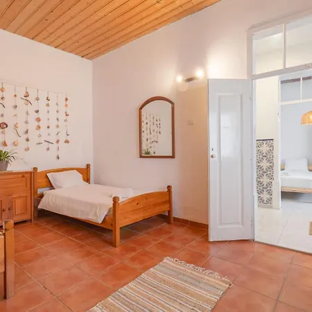 4-bedroom Townhouse With Terrace In Center Oldtown * לאגוּ‏ש