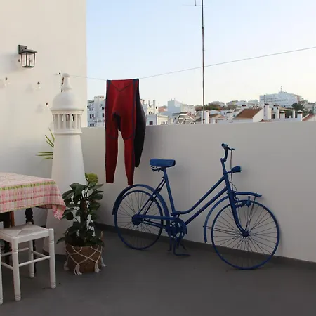 4-bedroom Townhouse With Terrace In Center Oldtown Lagos