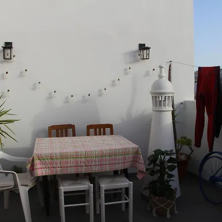 4-bedroom Townhouse With Terrace In Center Oldtown * Lagos