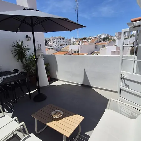 4-bedroom Townhouse With Terrace In Center Oldtown