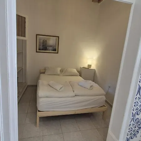 בית נופש 4-bedroom Townhouse With Terrace In Center Oldtown